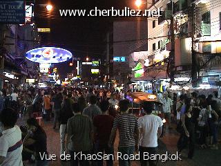 légende: Vue de KhaoSan Road Bangkok
qualityCode=raw
sizeCode=half

Données de l'image originale:
Taille originale: 179603 bytes
Temps d'exposition: 1/50 s
Diaph: f/180/100
Heure de prise de vue: 2002:10:12 22:29:13
Flash: non
Focale: 42/10 mm
